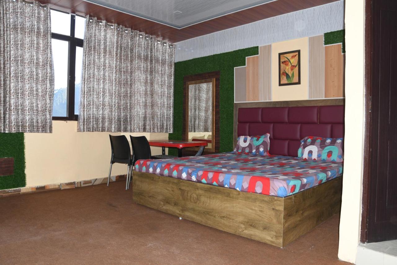 Hotel Mountain View And Rooftop Restaurant Pithorāgarh Екстериор снимка